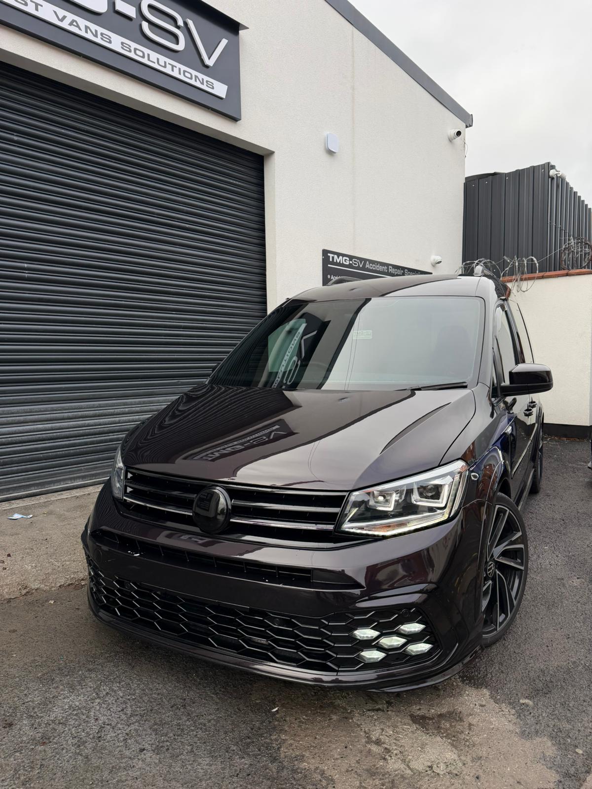 MK8 GTI HYBRID BUMPER FOR MK4 CADDY (FIBRE RESIN/REINFORCED PLASTIC)